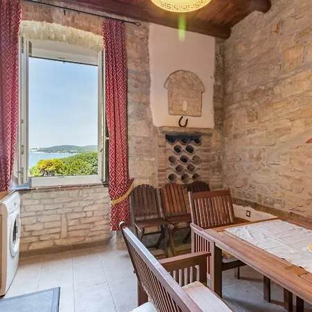 Beautiful Acros Amphitheatre Apartament *