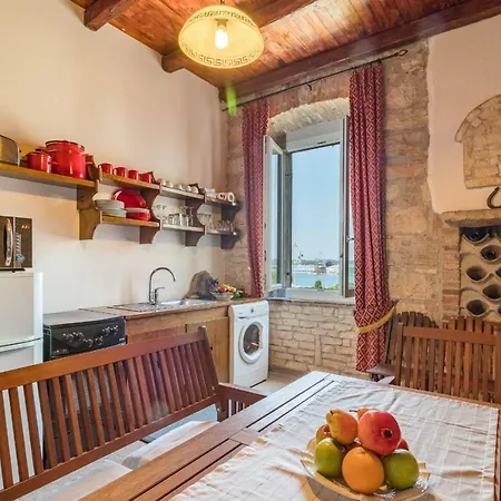 Beautiful Acros Amphitheatre Apartament *